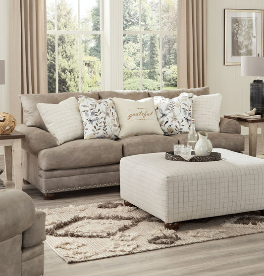 Briarcliff - Sofa - Pebble