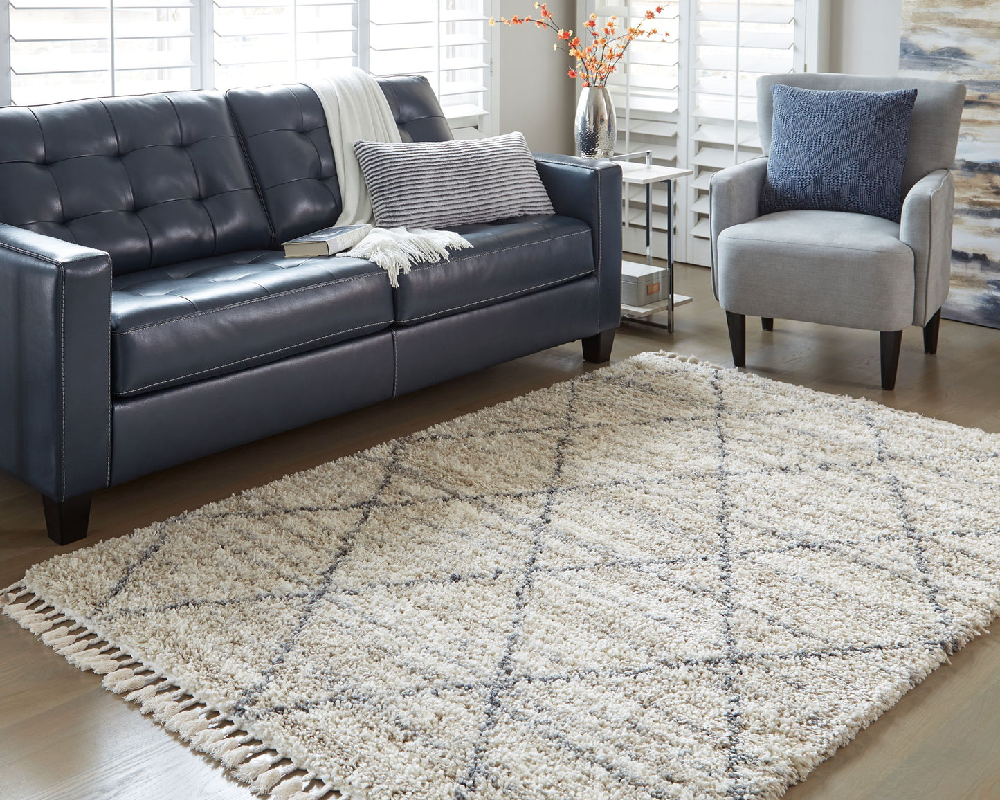 Abdalah - 5' x 7' Rug - Beige / Gray