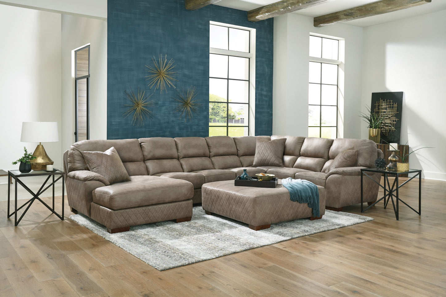Royce - Sectional With Cocktail Ottoman