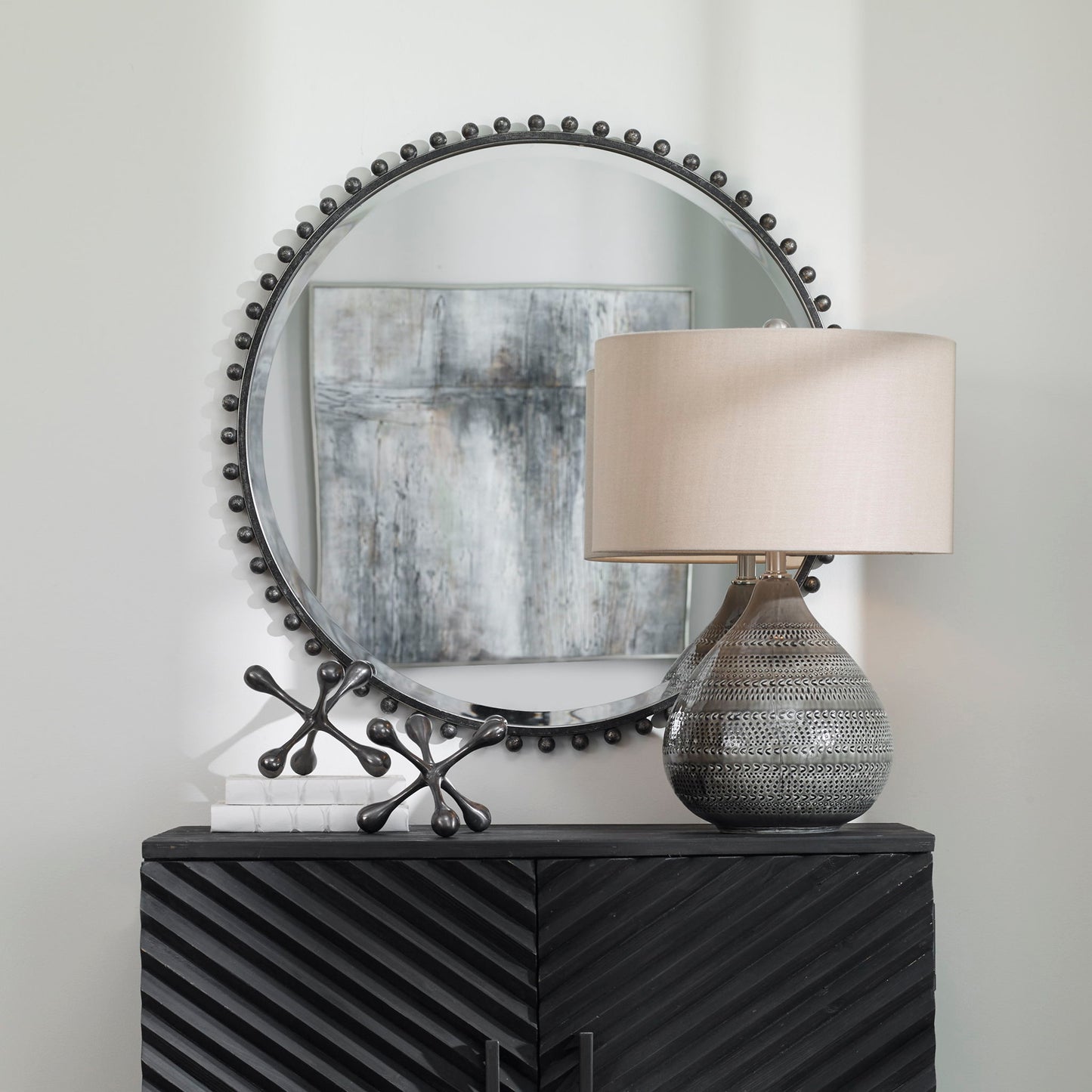 Taza - Round Iron Mirror