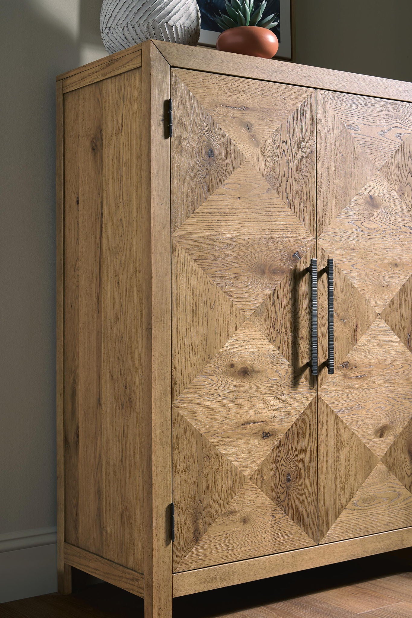 Clayburns - Bar Cabinet - Light Brown