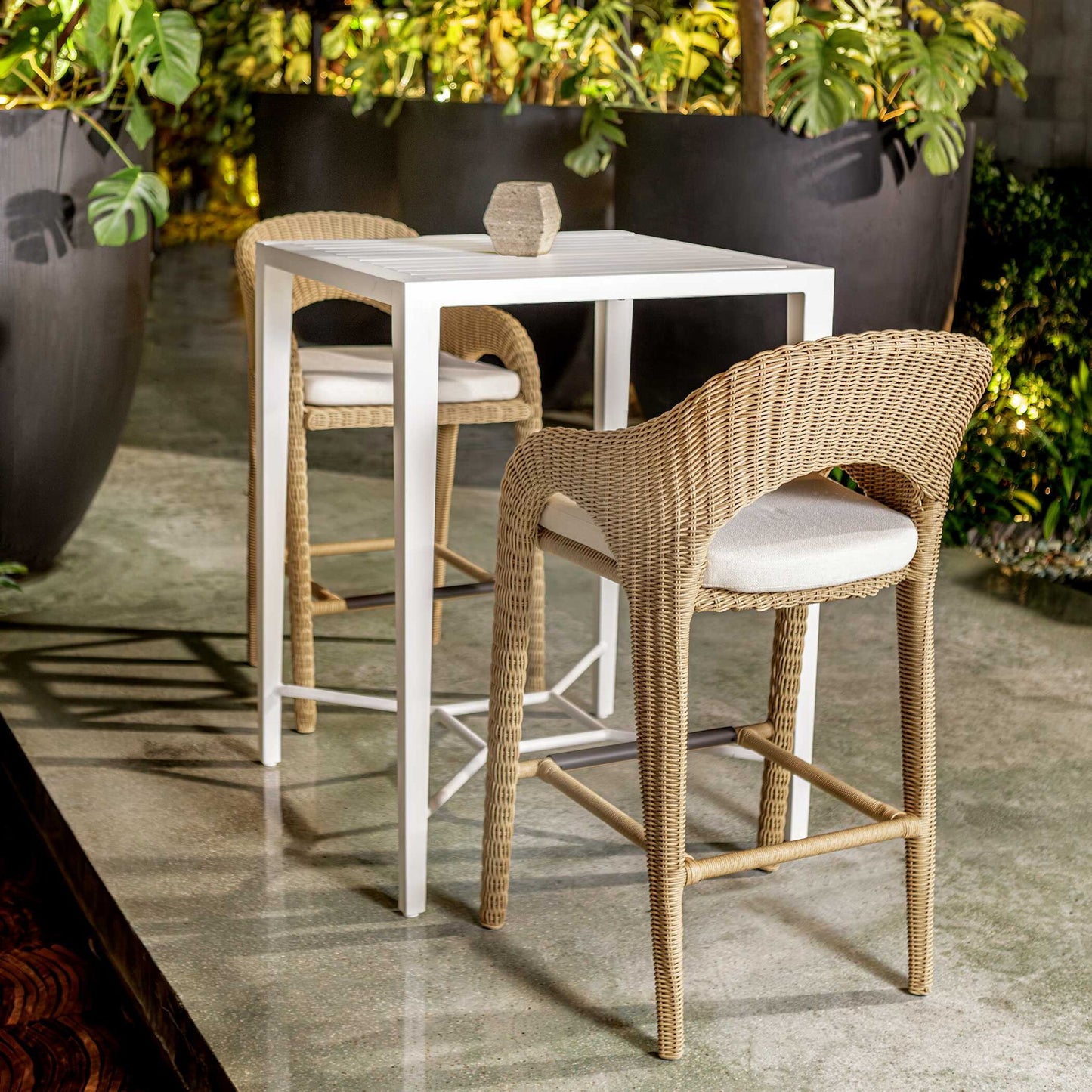 Kavali - Outdoor Wicker Barstool