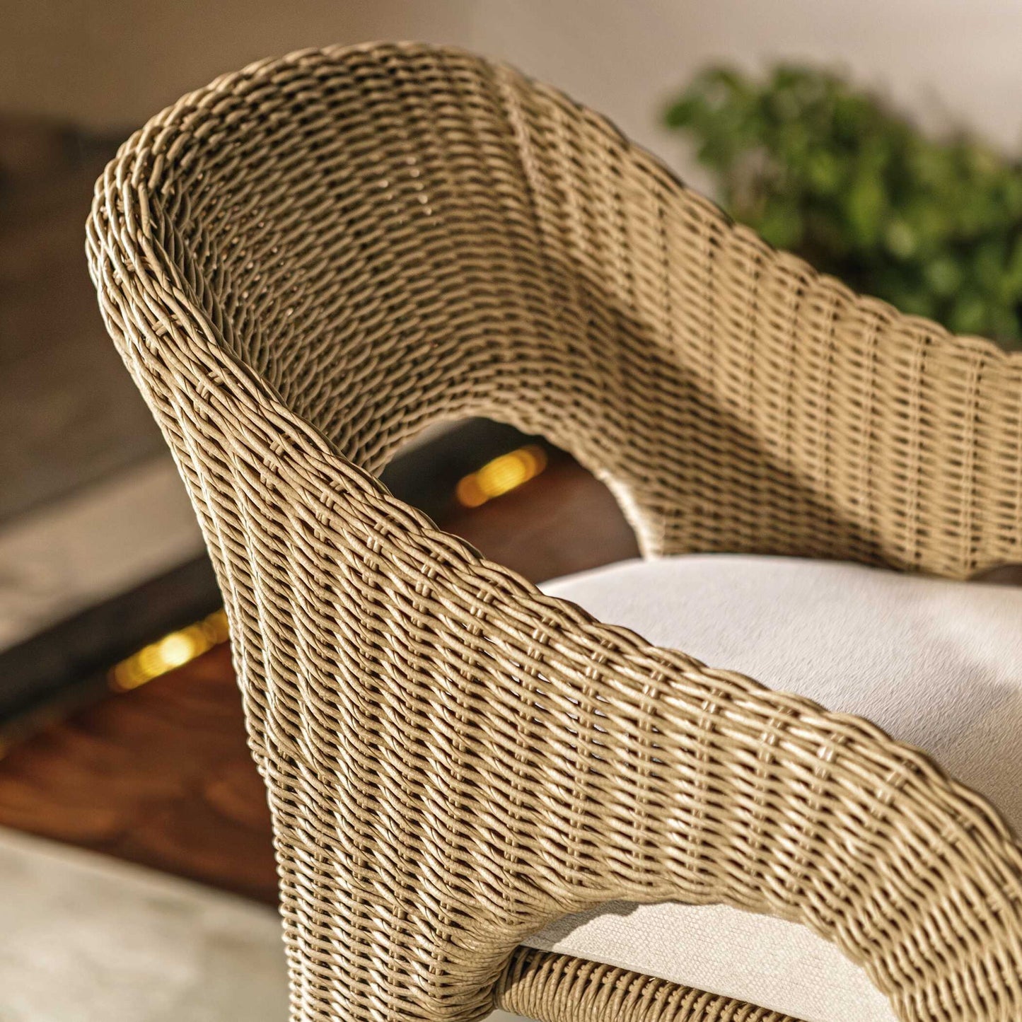 Kavali - Outdoor Wicker Barstool