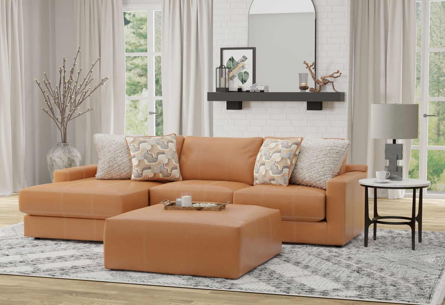 Minori - Italian Leather Sofa / Chaise And Cocktail Ottoman