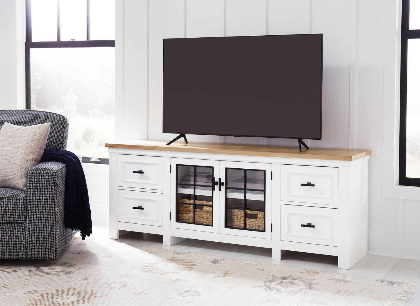Ashbryn - Extra Large TV Stand - White / Natural