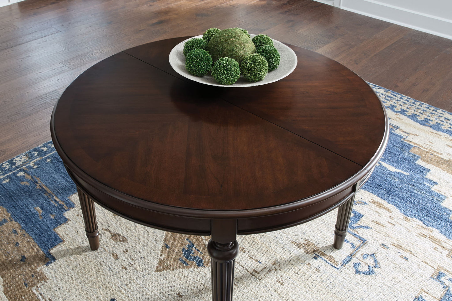 Lavinton - Oval Dining Room Extension Table - Brown