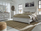 Kanwyn - Panel Bed