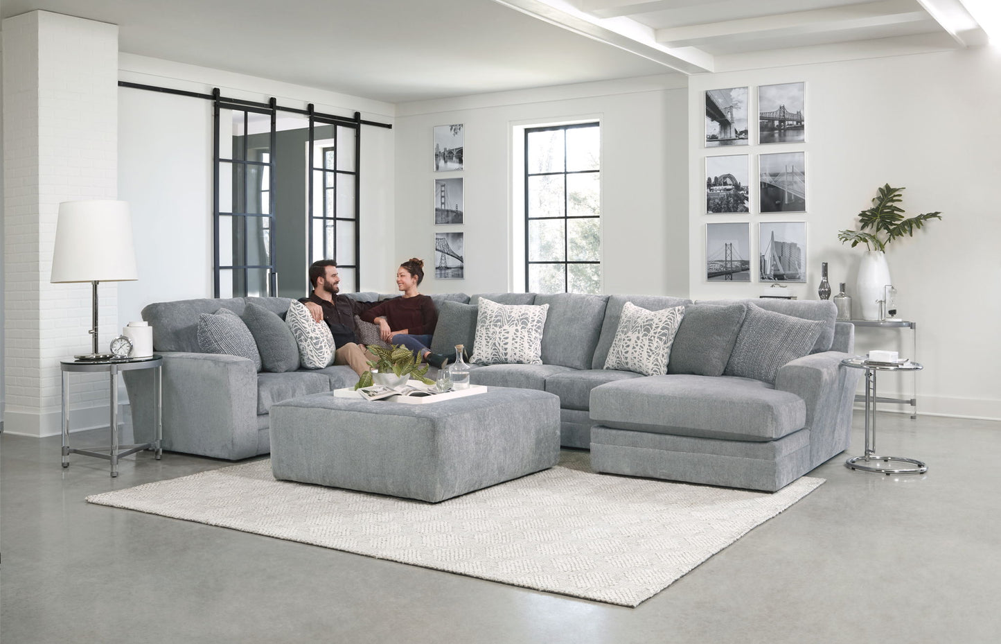 Glacier - Sectional With Cocktail Ottoman