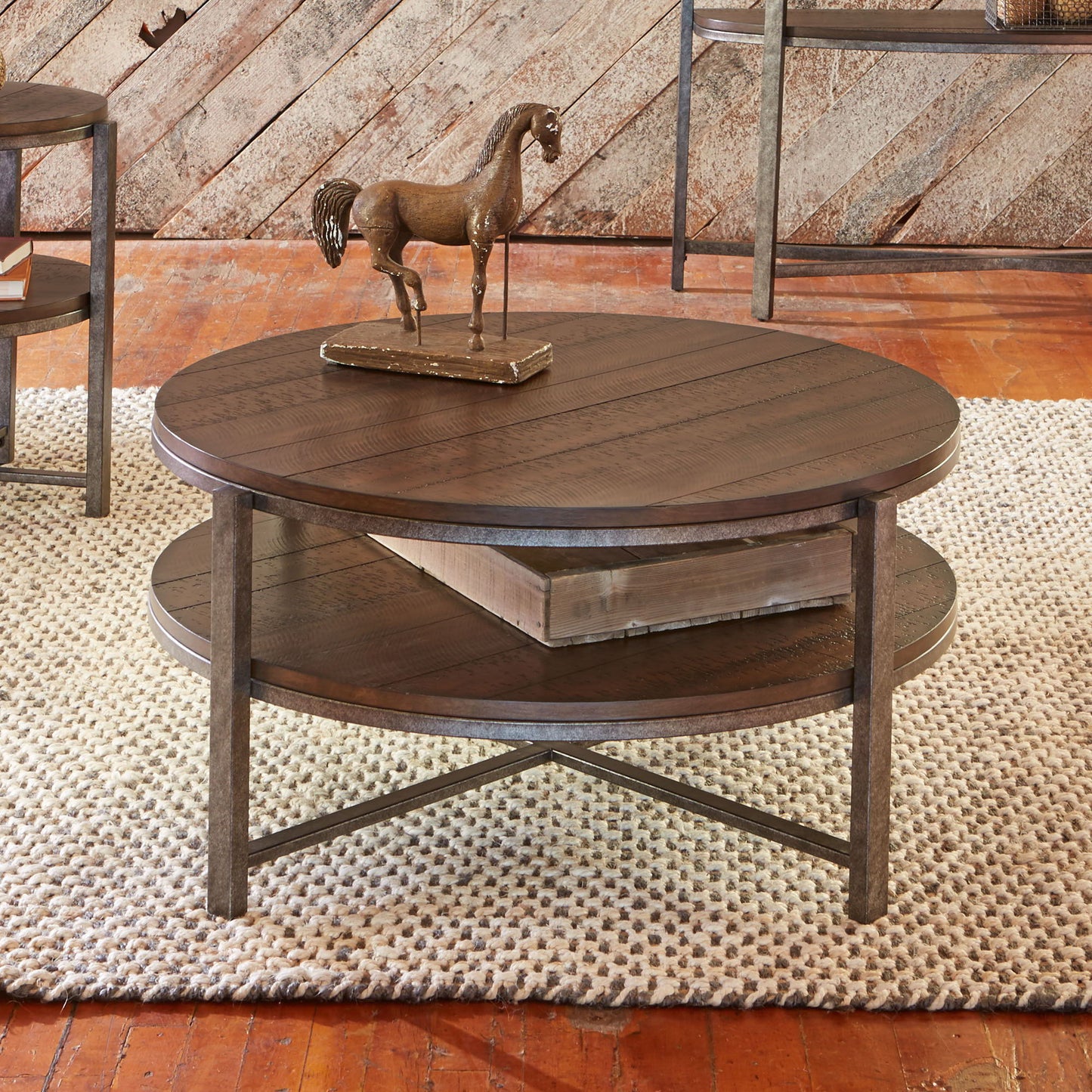 Breckinridge - Round Table