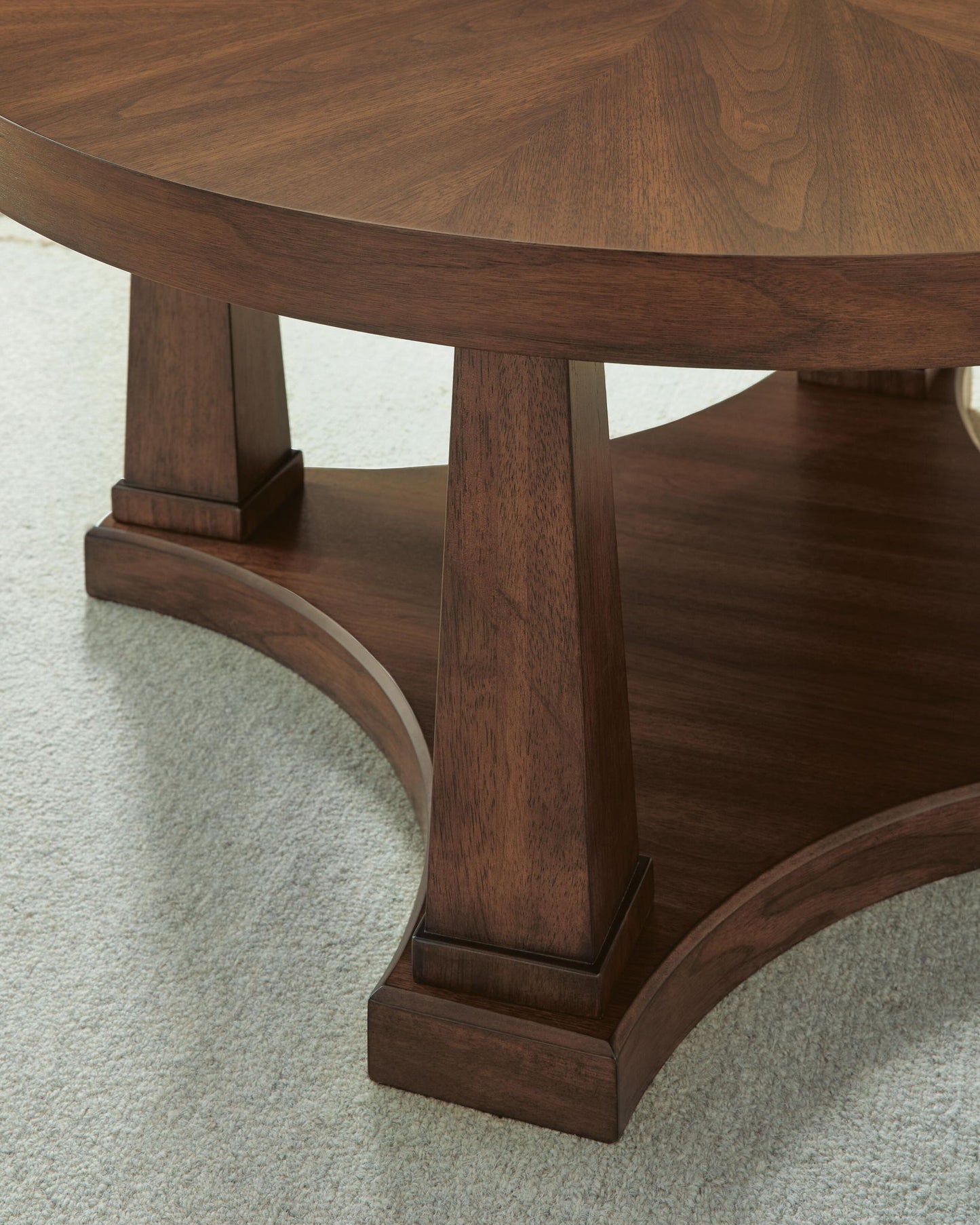 Rustic Plains - Round Table