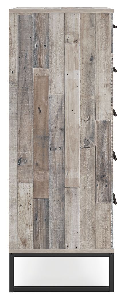 Neilsville - Five Drawer Chest - Whitewash