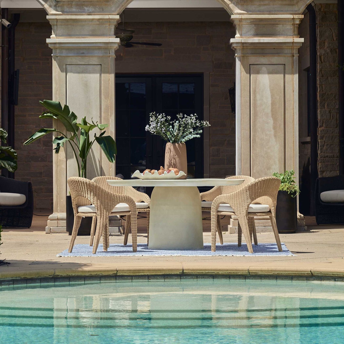 Madrone - Outdoor Dining Table - Warm White