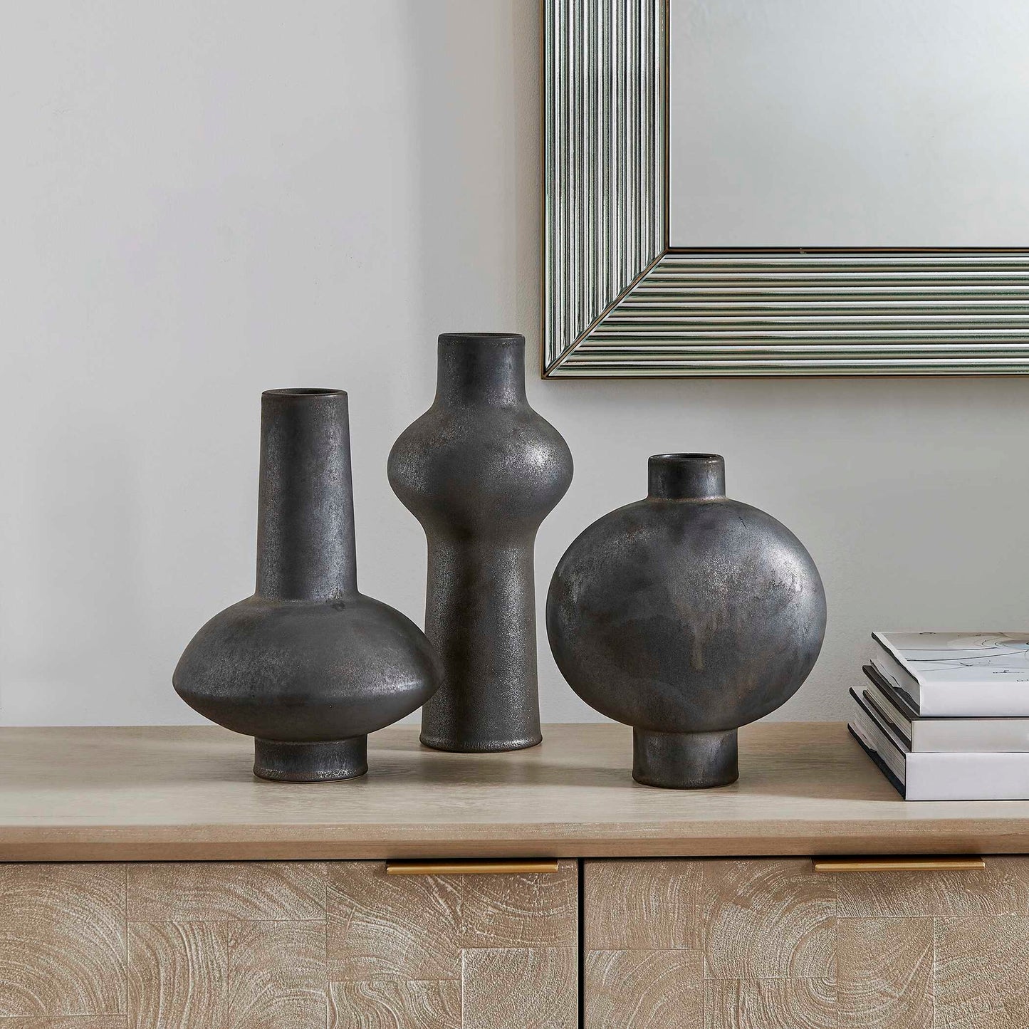 Charcoal Bloom - Indoor-Outdoor Vases (Set of 3) - Black / Gray