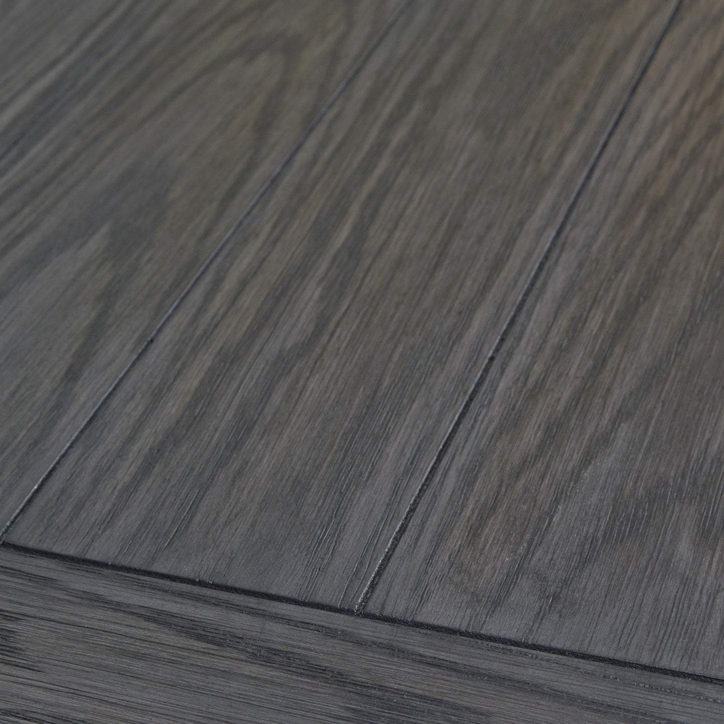 Allyson Park - Bedroom Set