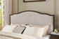 Bellevue - Bed