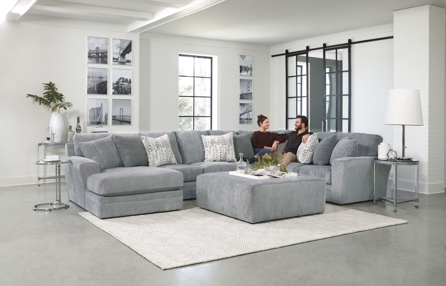 Glacier - Sectional With Cocktail Ottoman