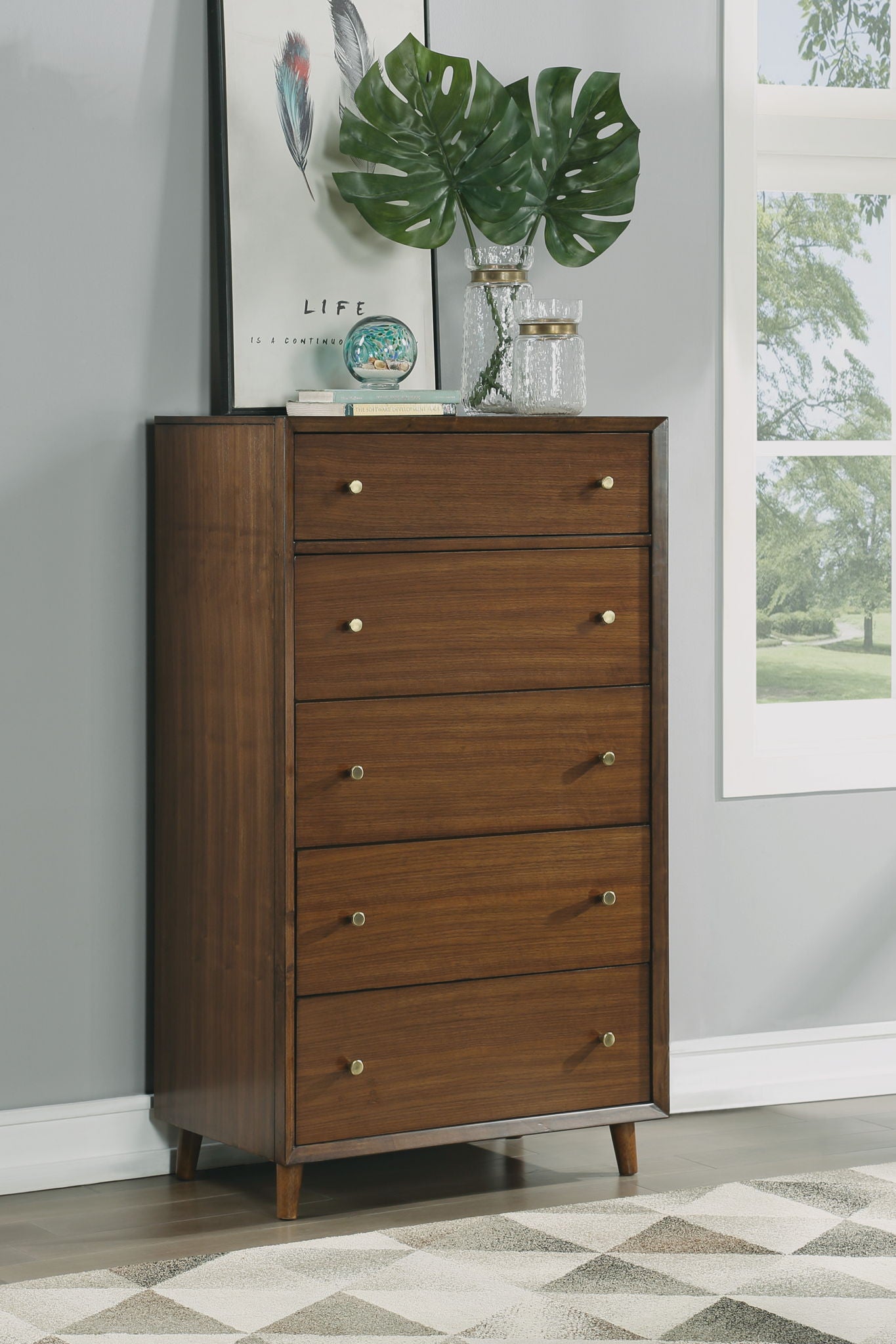 Ludwig - Drawer Chest - Dark Brown