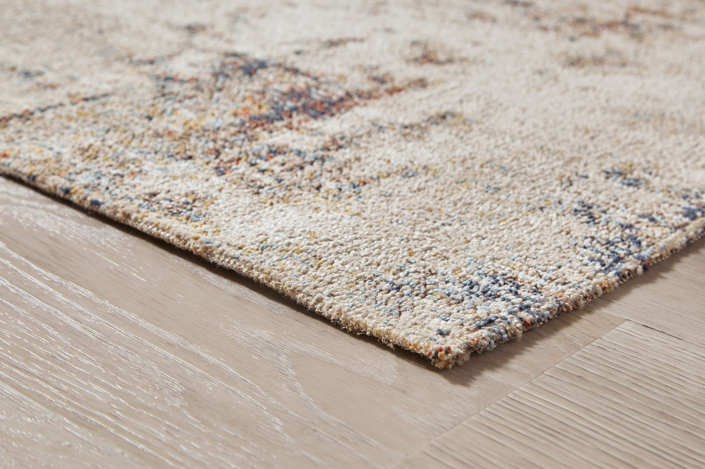 Jerelyn - 5' x 7' Rug - Multi