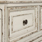 Magnolia Manor - 3 Piece Vanity Set - Antique White