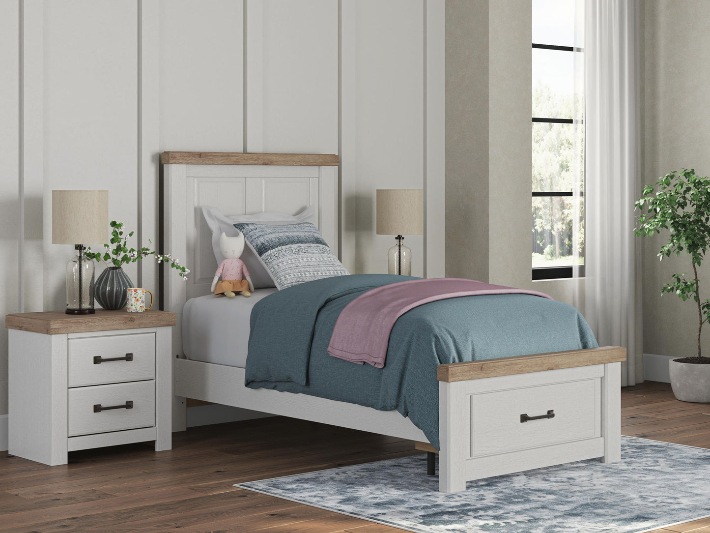Savonport - Panel Storage Bed