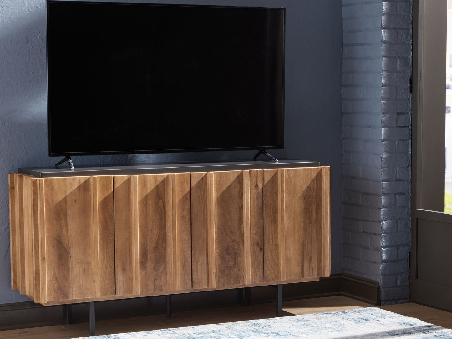 Quintavious - Accent Cabinet - Brown / Charcoal