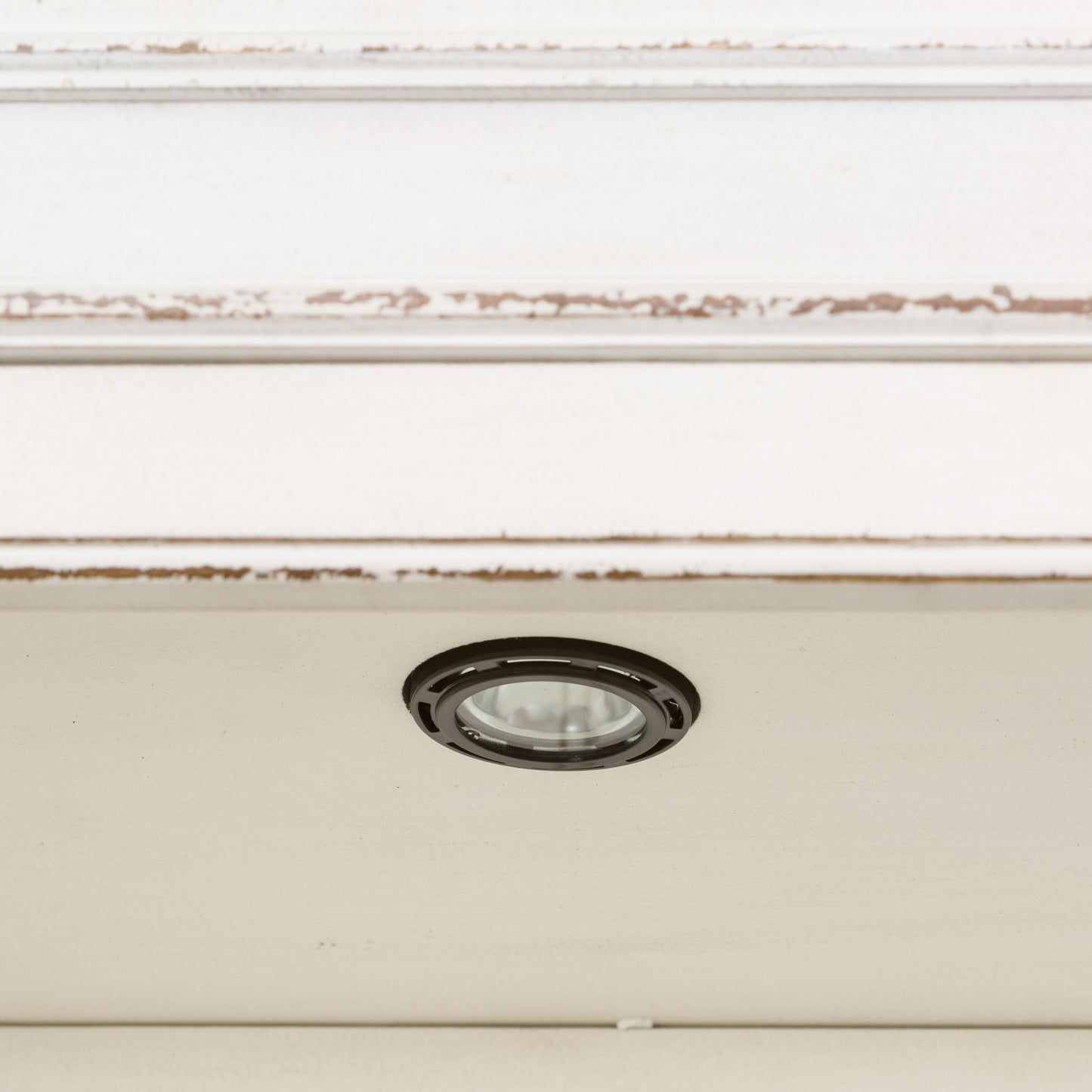 Magnolia Manor - Entertainment Center