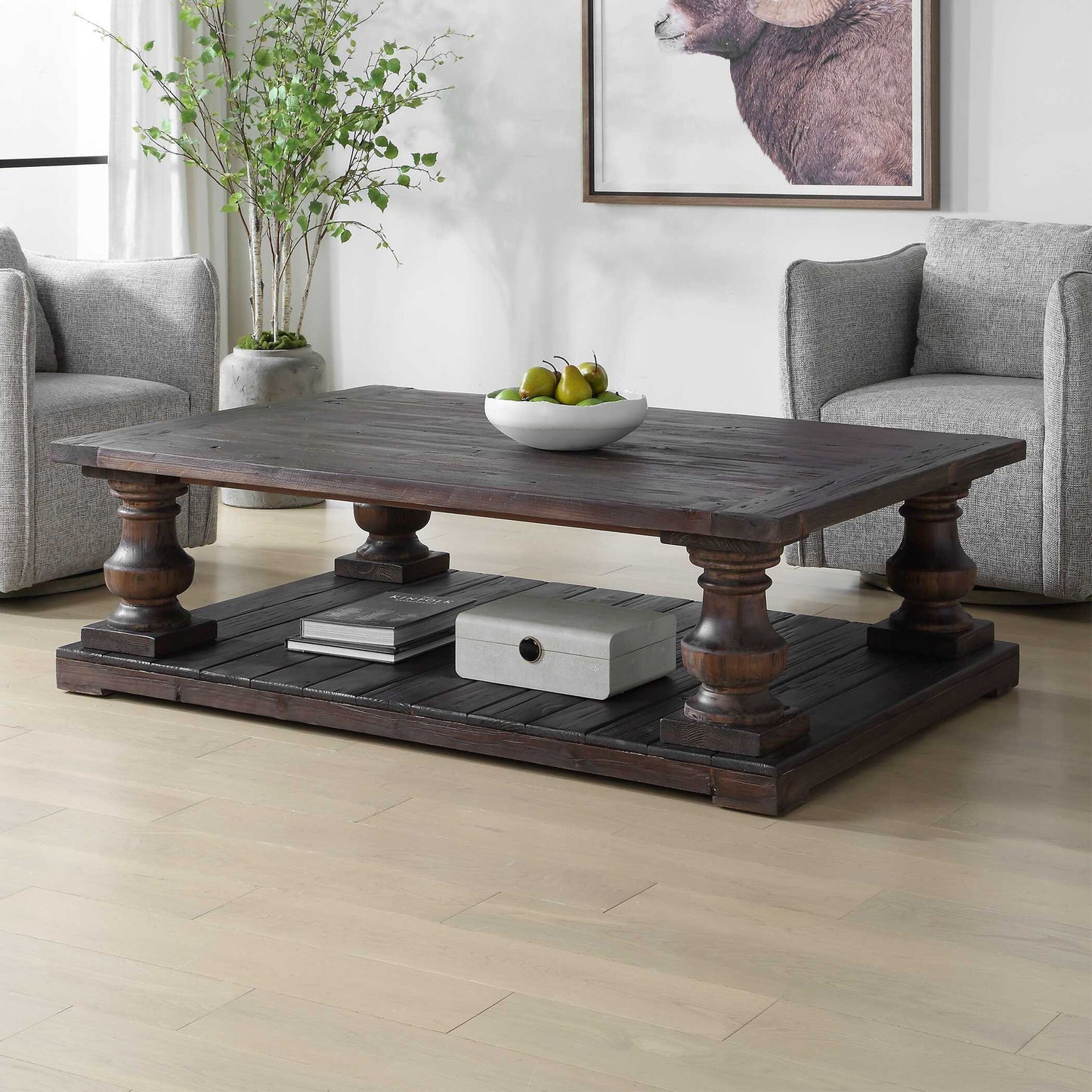 Stratford - Coffee Table - Walnut