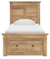 Makidern - Storage Bedroom Set