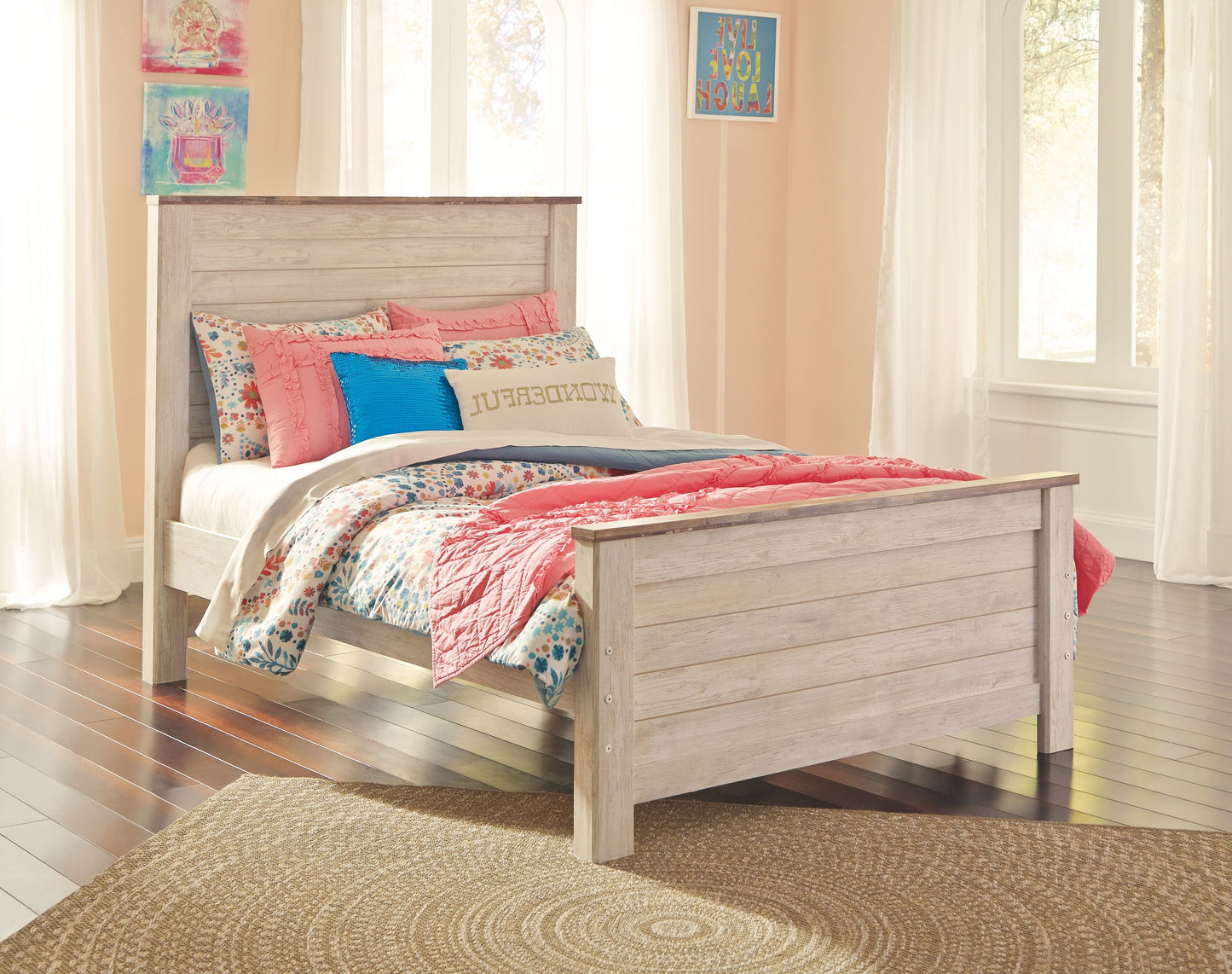 Willowton - Panel Bed